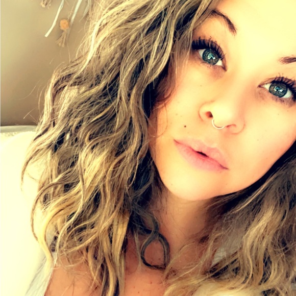 Meet your Posher, Tina - Picture 9 of 14